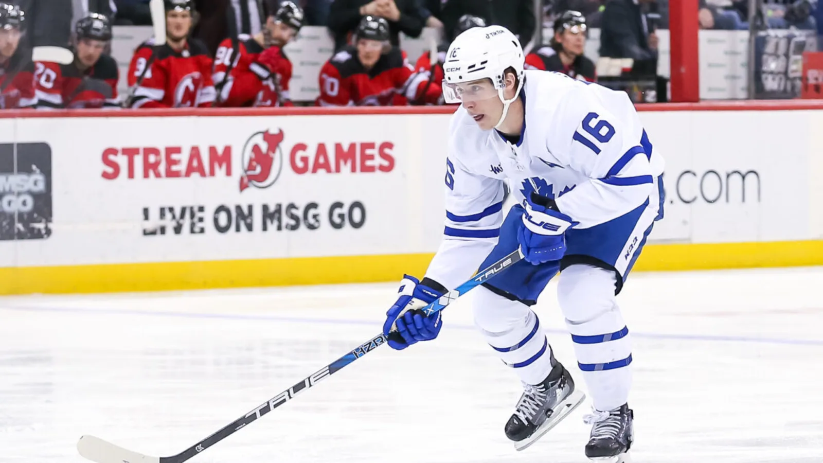 JUST IN: Alternate captain and RW for the Toronto Maple Leafs Lands 4 Potential Spots as he Reaches Free Agency
