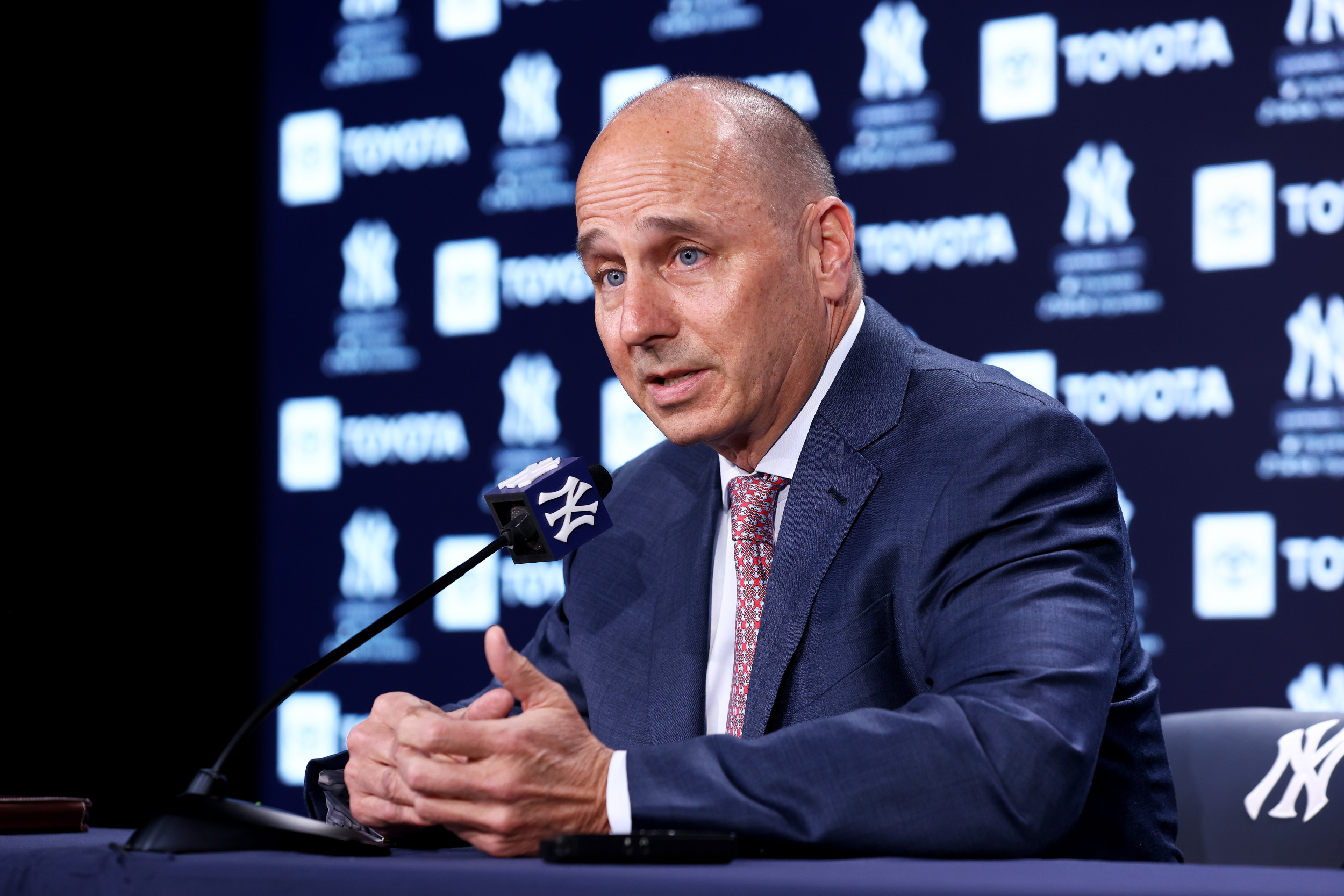 Yankees sign $100-Plus Million Superstars Per Insider in blockbuster trade