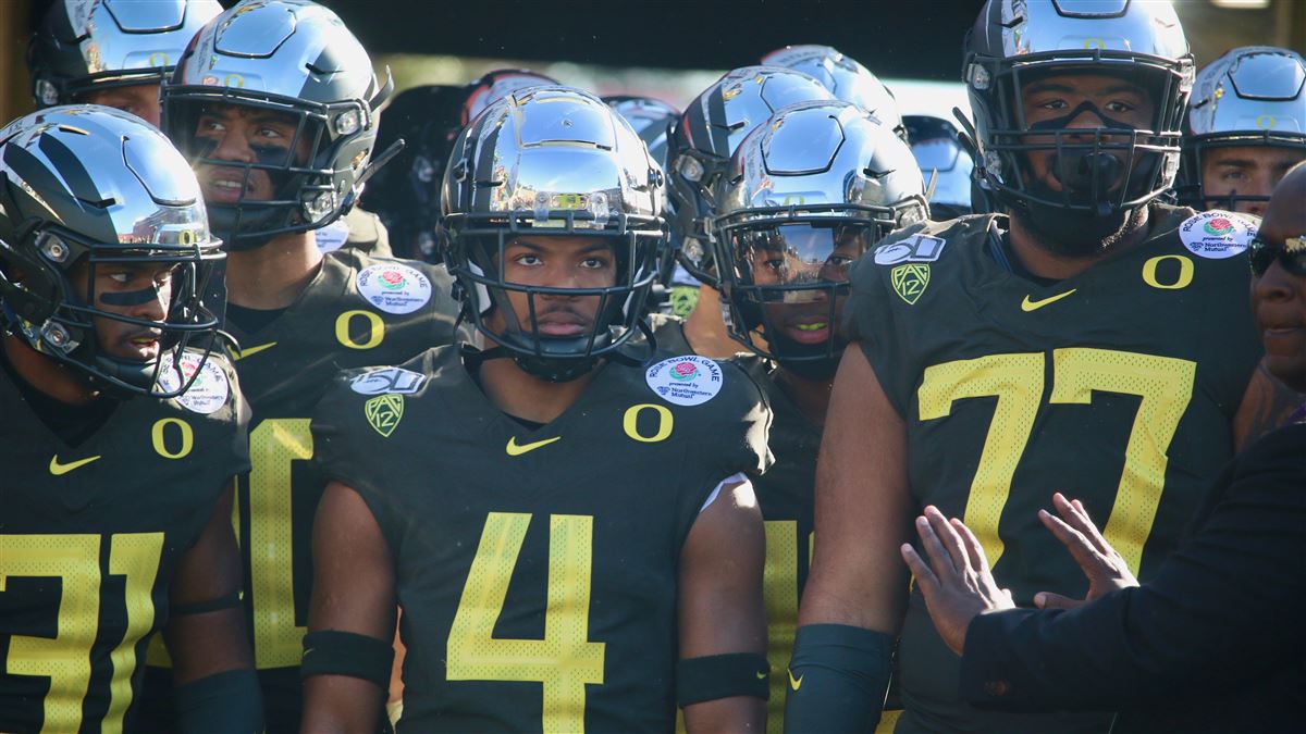 Oregon Football Reveals a Preview of Rose Bowl Helmets