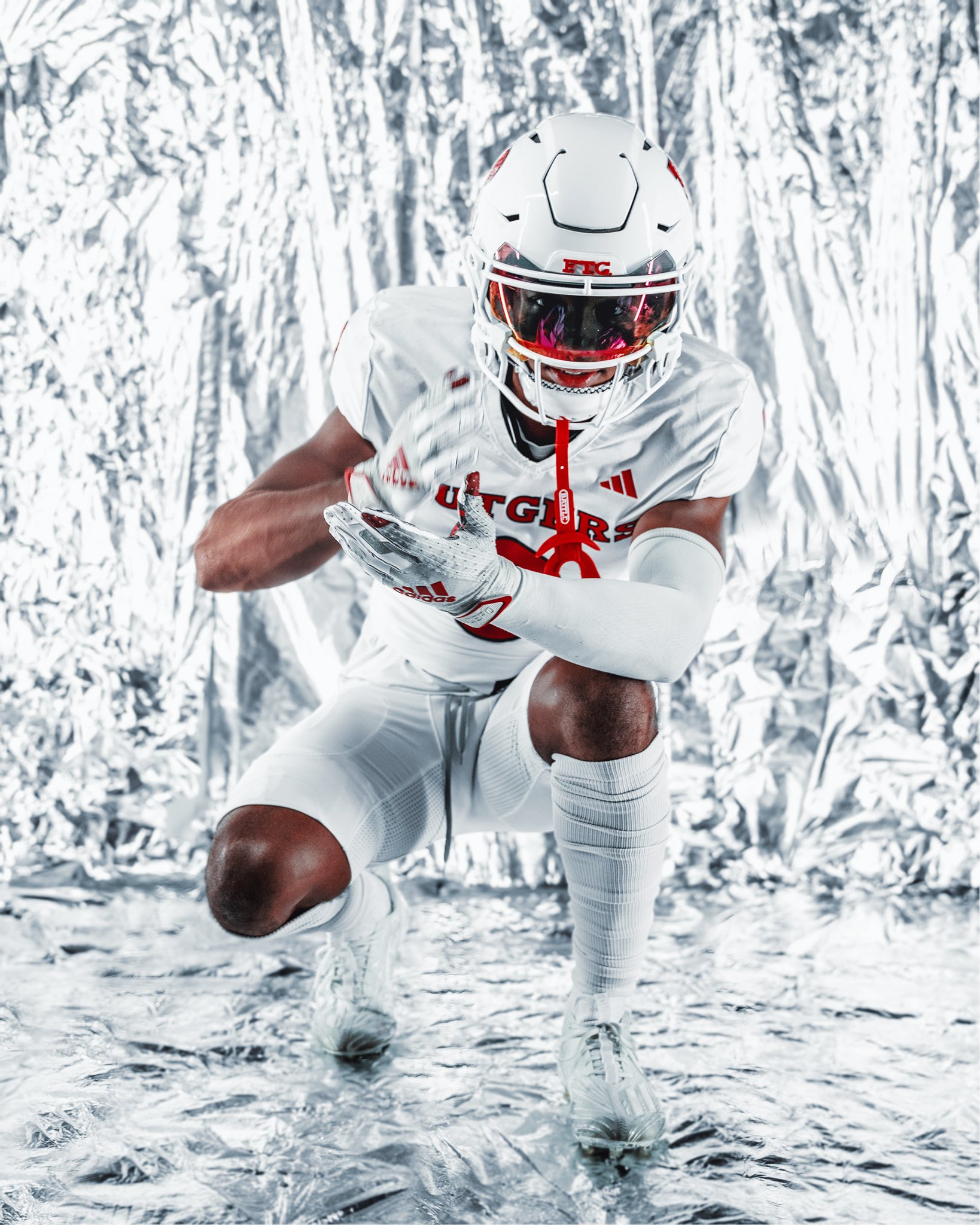 Former Alabama defensive back announces commitment to Big 12 program.