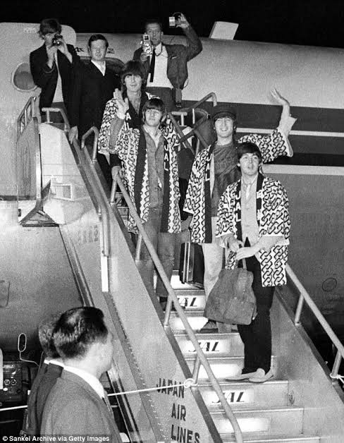 The Beatles were greeted by thousands of screaming fans when they arrived at Manila Airport on July 3, but they remained uneasy. “I hated the Philippines,” said Ringo Starr in Anthology. “We arrived there with thousands and thousands of kids, with hundreds and hundreds of policemen – and it was a little dodgy.     In his memoirs, publicist and Manila entourage member Tony Barrow explained that advance man Vic Lewis and promoter Ramon Ramos had arranged that the Beatles and their immediate aides would use the Marima as their hotel during their Manila stay. Decoy rooms were reserved at the Manila Hotel to….see more details 👉👉